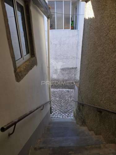 Moradia t3  bruscos vila seca condeixa-a-nova