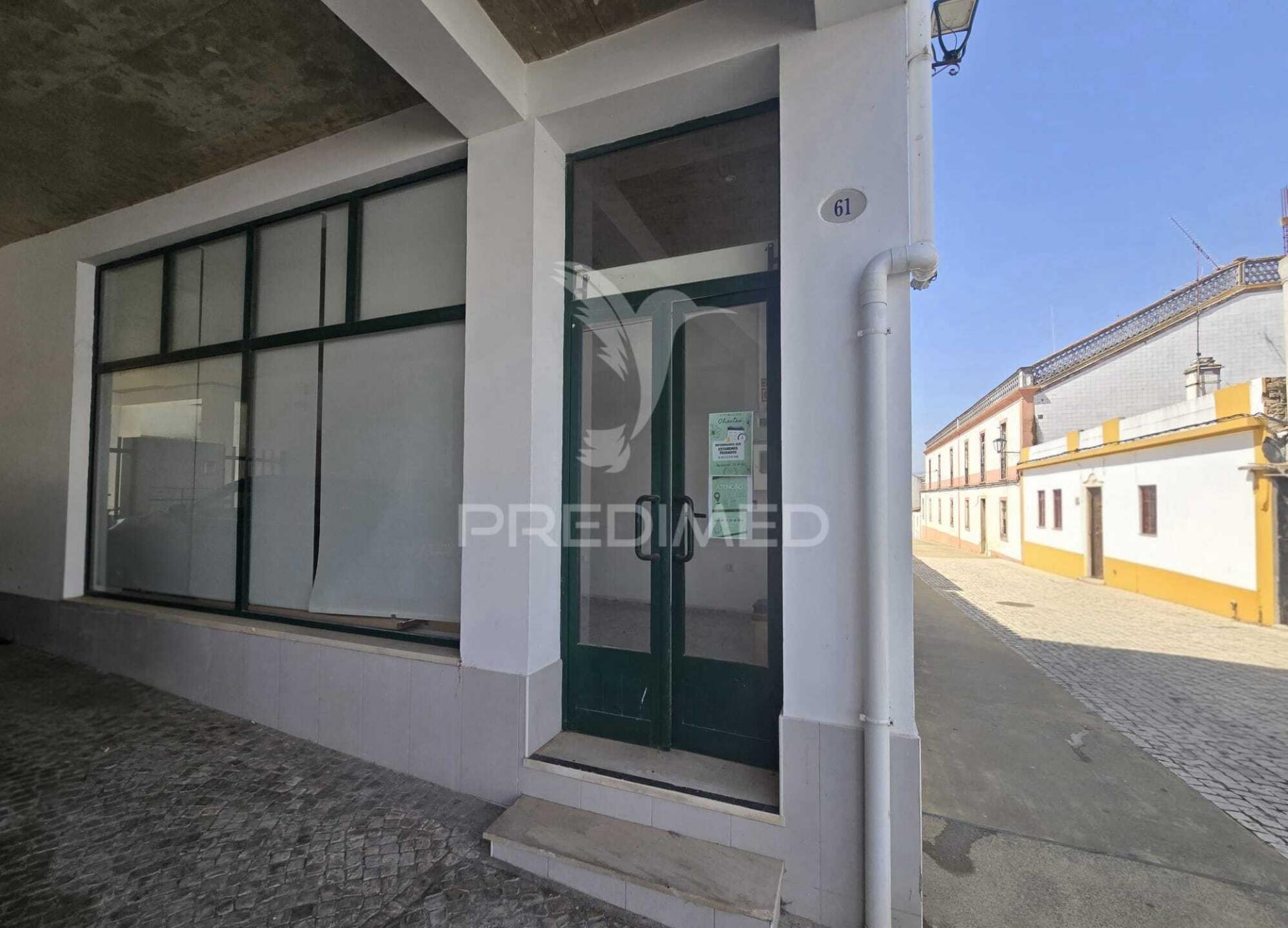Loja comercial no centro de castro verde | excelente visibilidade