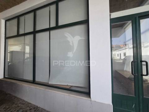Loja comercial no centro de castro verde | excelente visibilidade