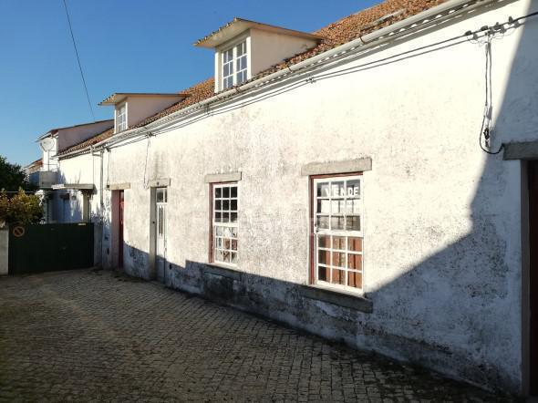 Oportunidade para reabilitação e promoção imobiliária – gouveia