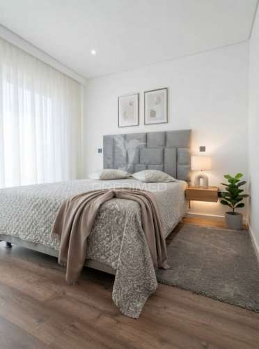 Quarteira - apartamento com 4 suítes a 100 metros da praia