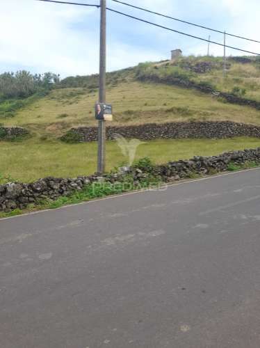 Terreno urbano com potencial de construção – vila nova, praia da vitória