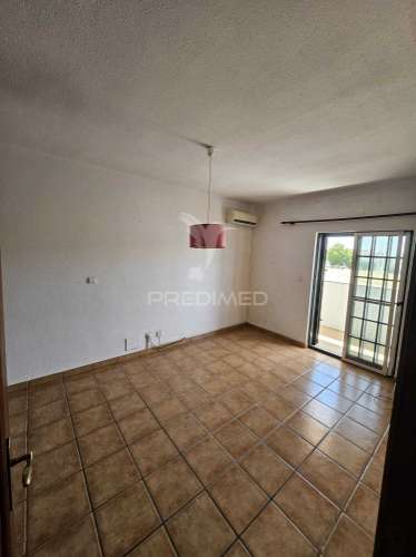 Moradia t3 com quintal - garagem - bairro europa- elvas