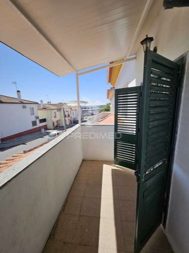 Moradia t3 com quintal - garagem - bairro europa- elvas