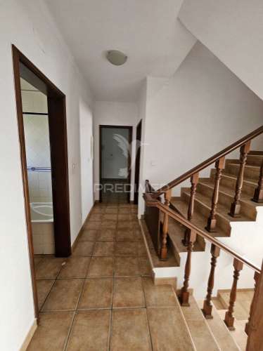 Moradia t3 com quintal - garagem - bairro europa- elvas