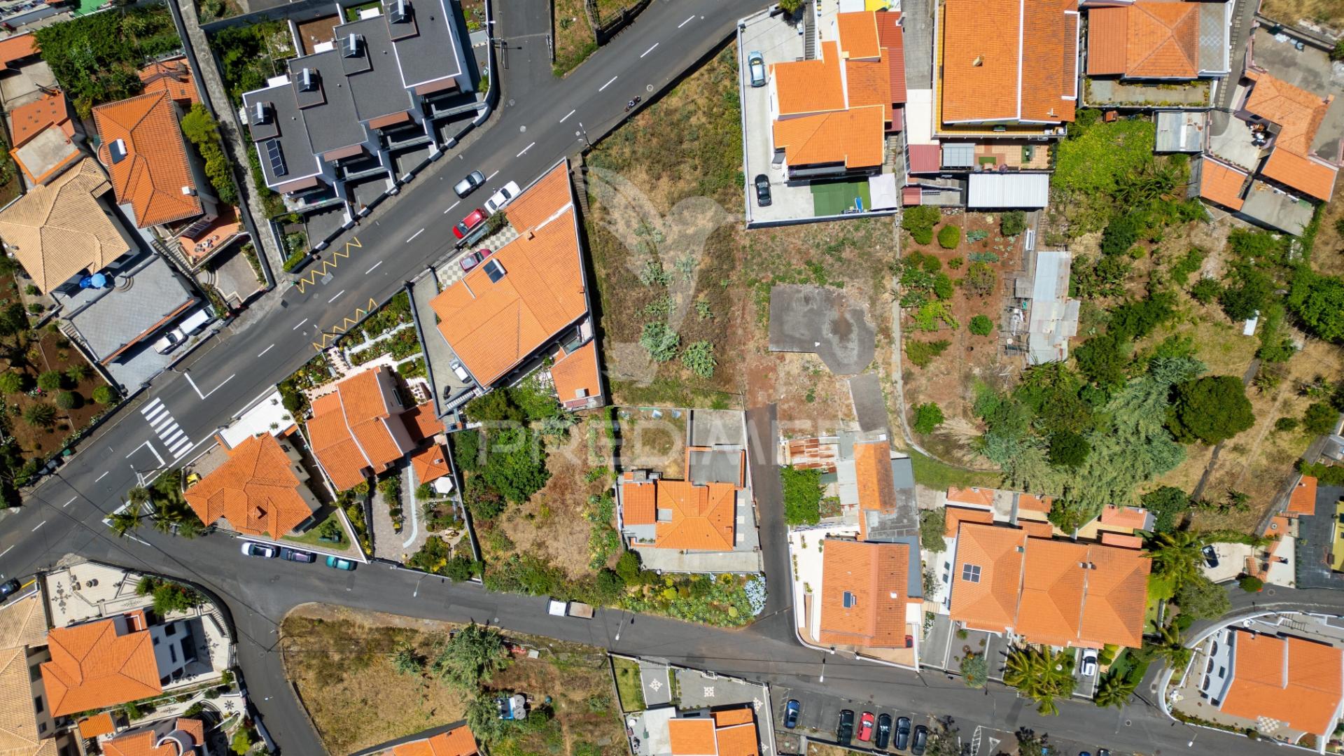 Lote de terreno para moradia | funchal