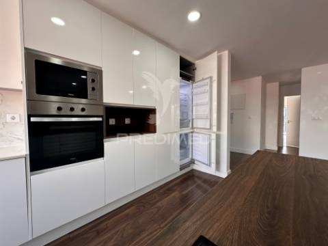 Apartamento t3 remodelado na fonte do lavra