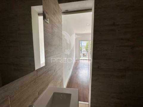 Apartamento t3 remodelado na fonte do lavra