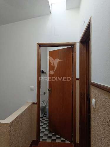 Moradia t4 geminada com quintal | odemira