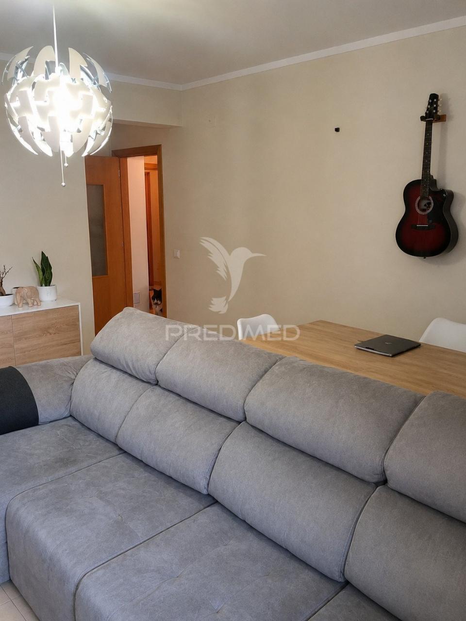 Apartamento t3 com garagem box dupla e sótão | mira de aire
