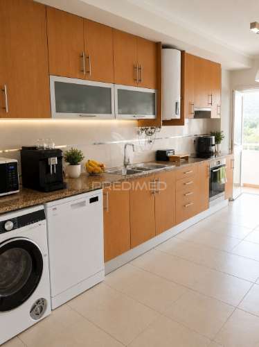 Apartamento t3 com garagem box dupla e sótão | mira de aire