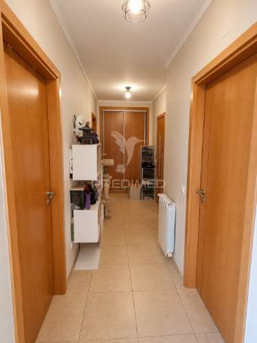 Apartamento t3 com garagem box dupla e sótão | mira de aire