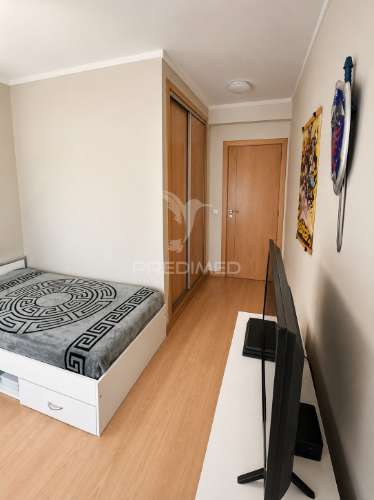 Apartamento t3 com garagem box dupla e sótão | mira de aire