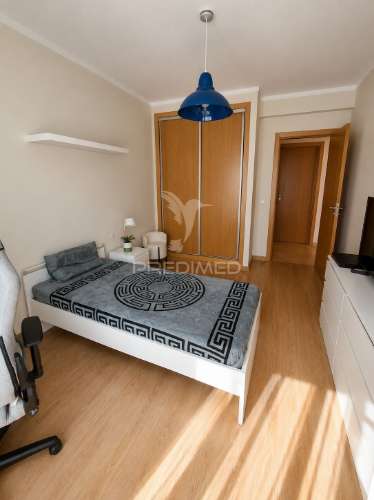 Apartamento t3 com garagem box dupla e sótão | mira de aire