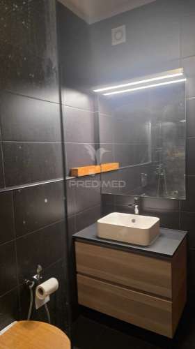 Apartamento t2 para arrendamento – centro histórico de alcobaça