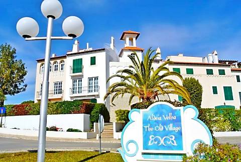 Apartamento t2 em vilamoura no condominio old village