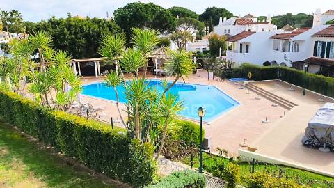Apartamento t2 em vilamoura no condominio old village