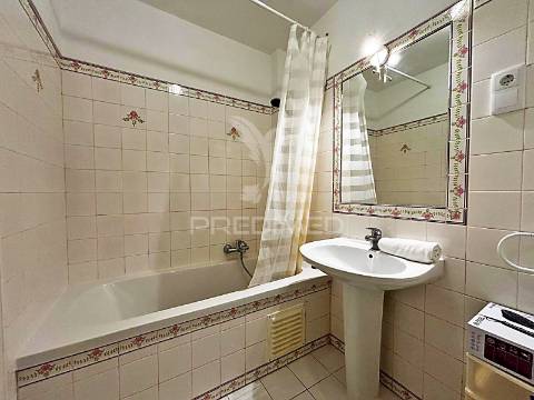 Apartamento t2 em vilamoura no condominio old village