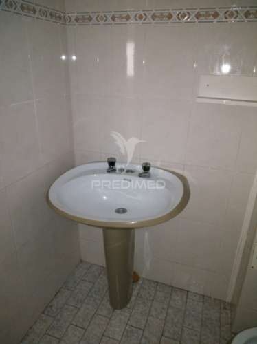 Apartamento t1 no carregado