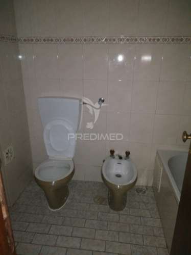 Apartamento t1 no carregado