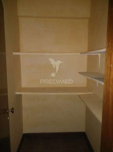 Apartamento t1 no carregado