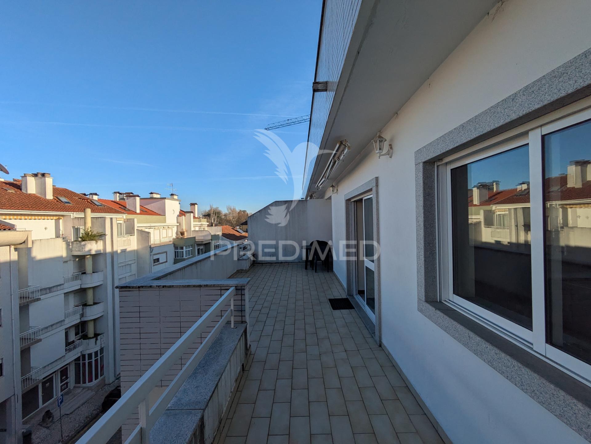 Apartamento duplex t2+1