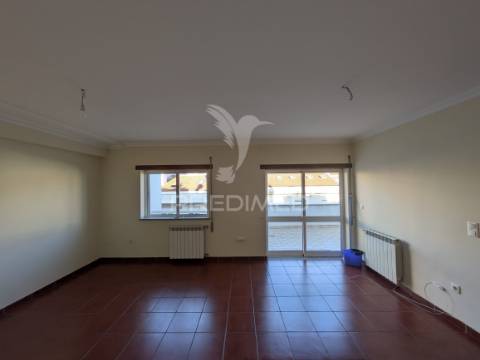 Apartamento duplex t2+1