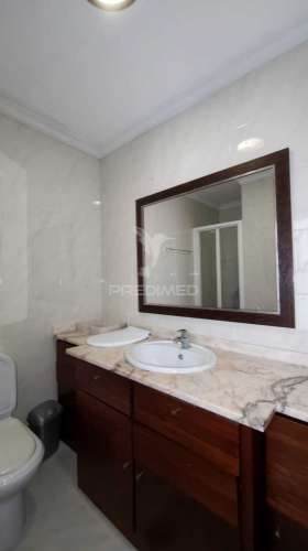 Moradia t4 com piscina na gafanha da nazare