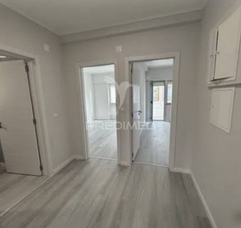 Apartamento t2 em oeiras – com varanda, arrecadação e excelente localização!