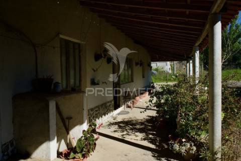 Casa de aldeia com terreno, poço | sobral – são vicente do paul