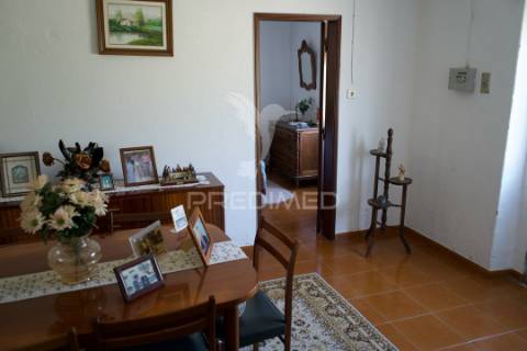 Casa de aldeia com terreno, poço | sobral – são vicente do paul