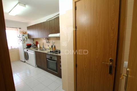 Apartamento t2 perto do metro superfície com vista desafogada
