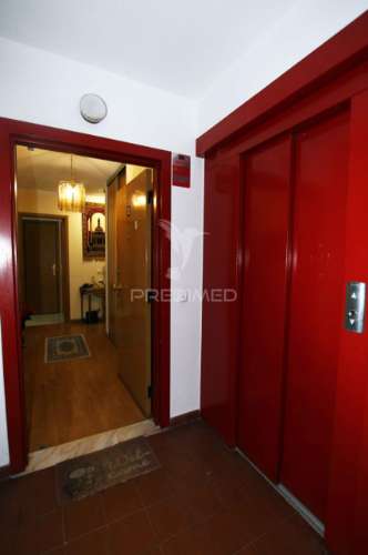 Apartamento t2 perto do metro superfície com vista desafogada