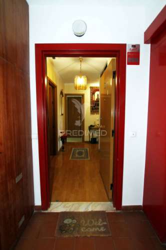 Apartamento t2 perto do metro superfície com vista desafogada