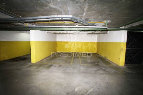 Apartamento t2 perto do metro superfície com vista desafogada