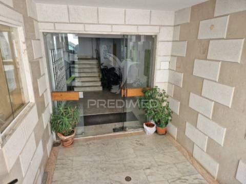 Duplex costa caparica