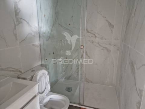 Duplex costa caparica