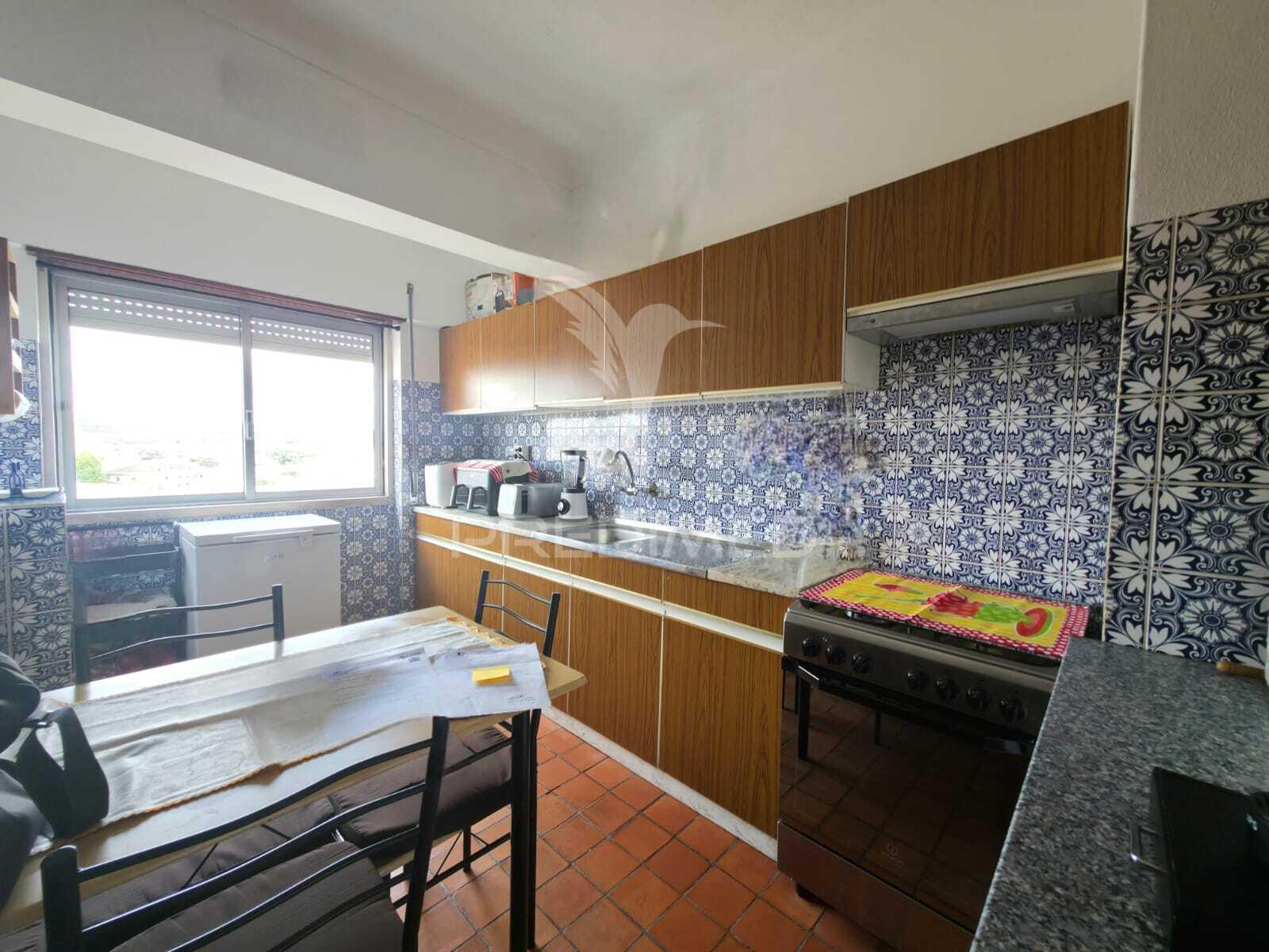 Apartamento t3 centro de rio maior