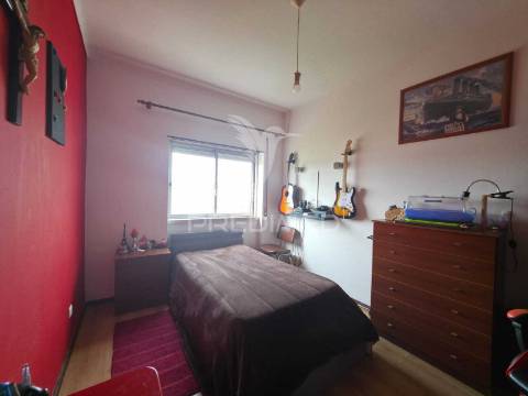 Apartamento t3 centro de rio maior