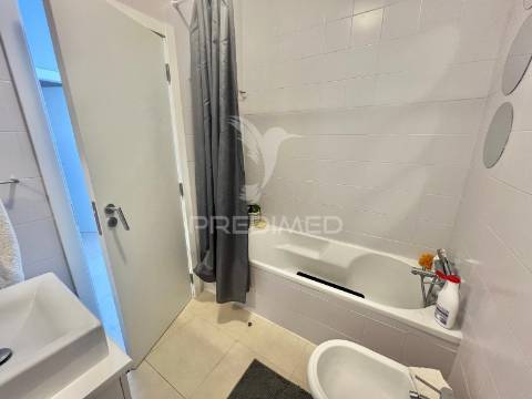 Excelente apartamento t1 totalmente remodelado no palmela village