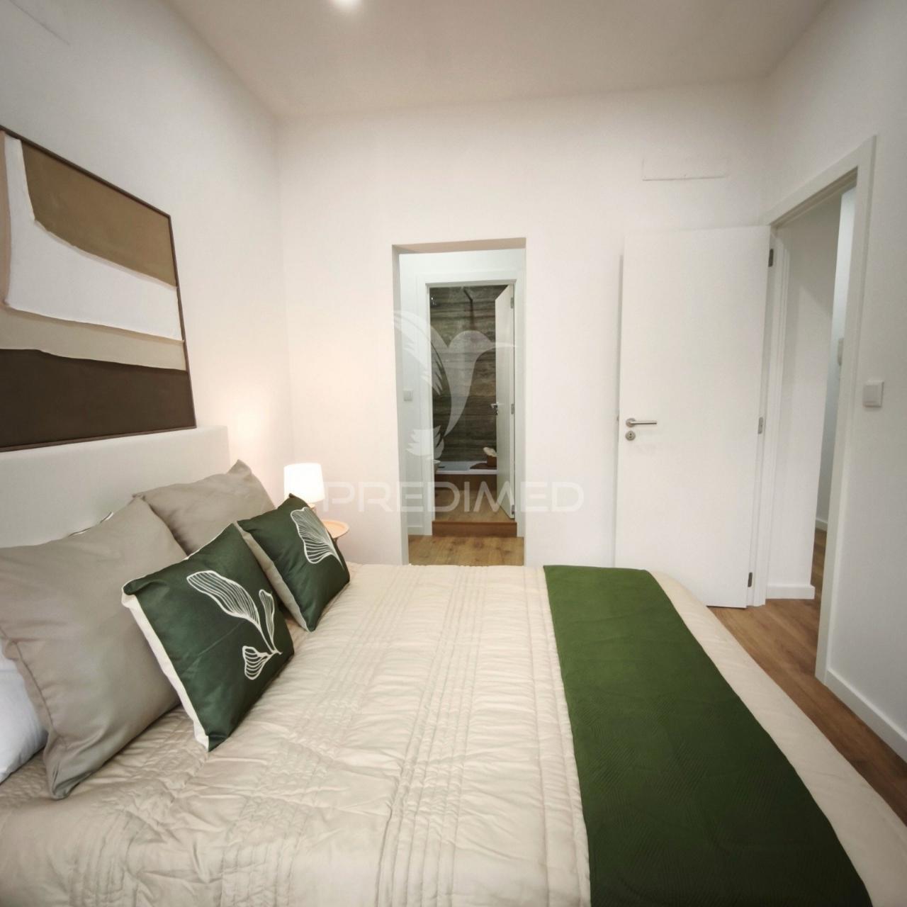 Apartamento t3 benfica - remodelado  e equipado