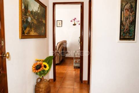 Apartamento t2+1 com quintal e varanda | reguengos de monsaraz