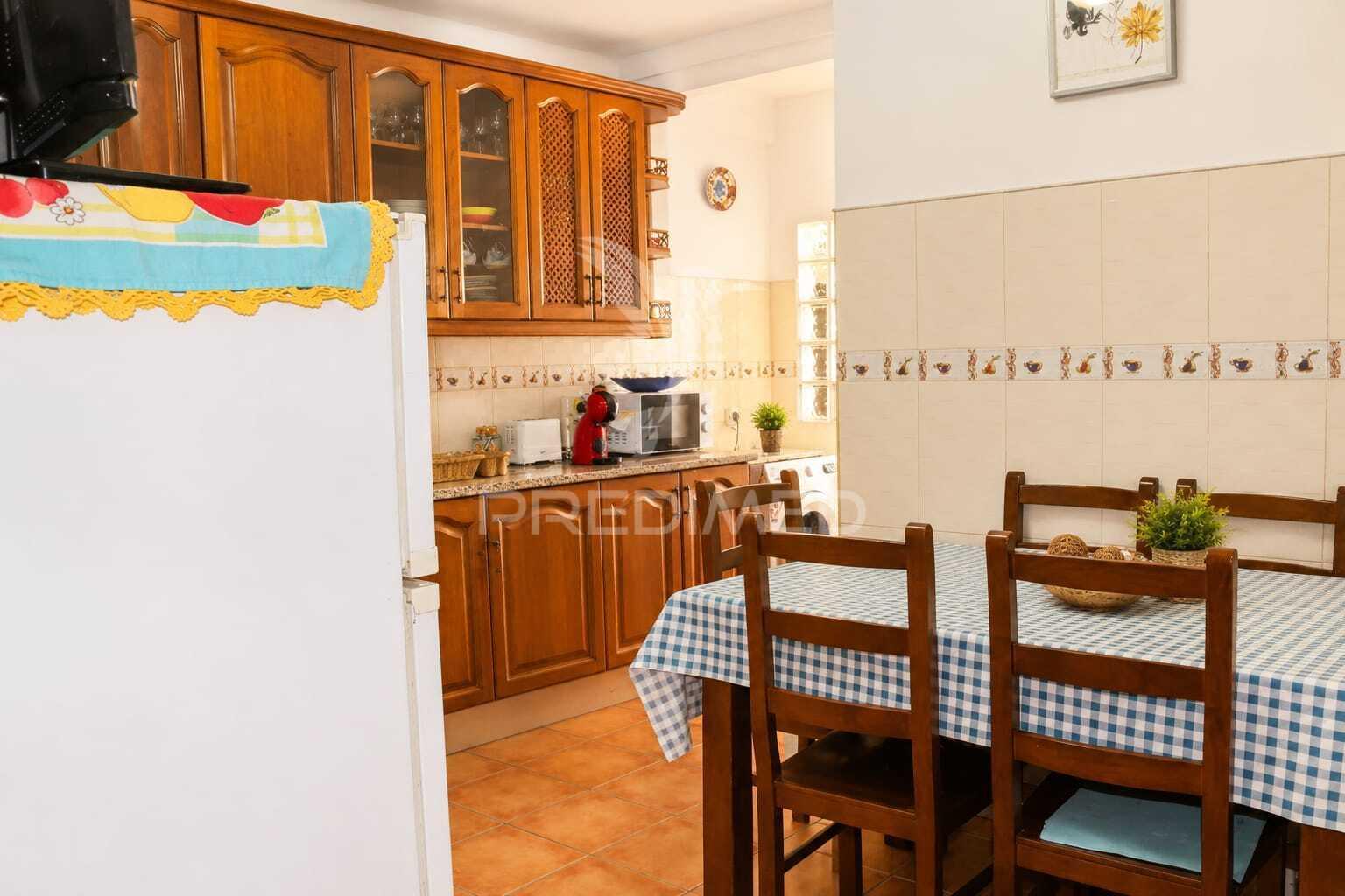 Apartamento t2+1 com quintal e varanda | reguengos de monsaraz