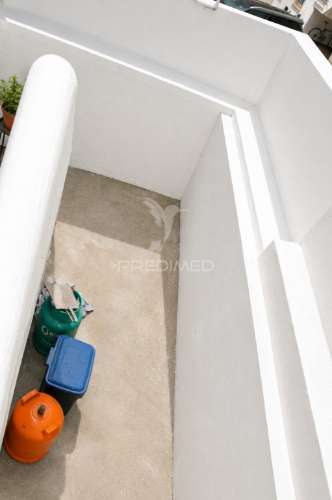 Apartamento t2+1 com quintal e varanda | reguengos de monsaraz