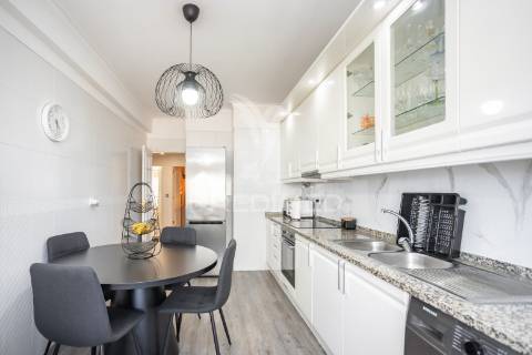 Apartamento t2 || santa marta do pinhal, corroios