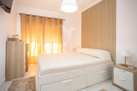 Apartamento t2 || santa marta do pinhal, corroios