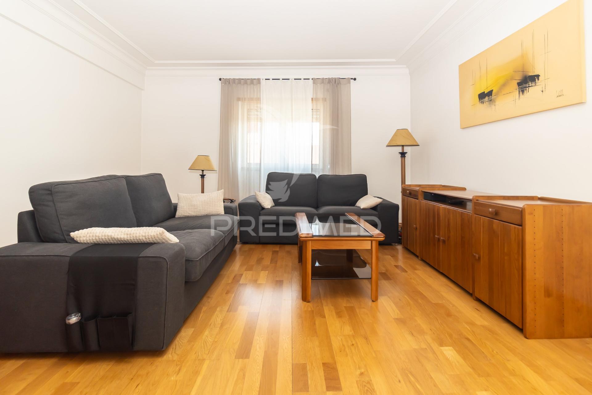 Magnífico t3 com 132m2, arrecadação , suite,, painéis sol…