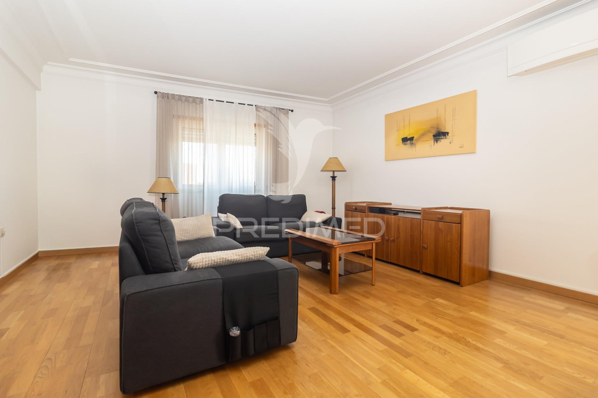 Magnífico t3 com 132m2, arrecadação , suite,, painéis sol…