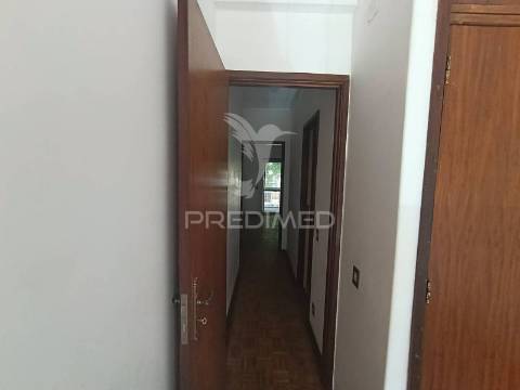 T3 setúbal /urbisado 299000€