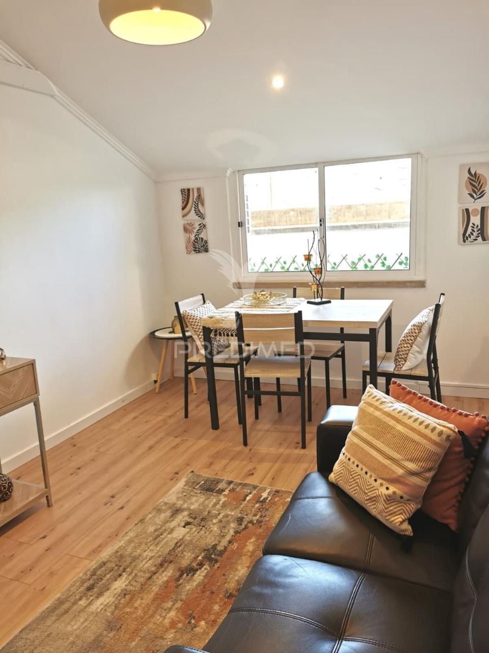 Apartamento t2 pronto a habitar